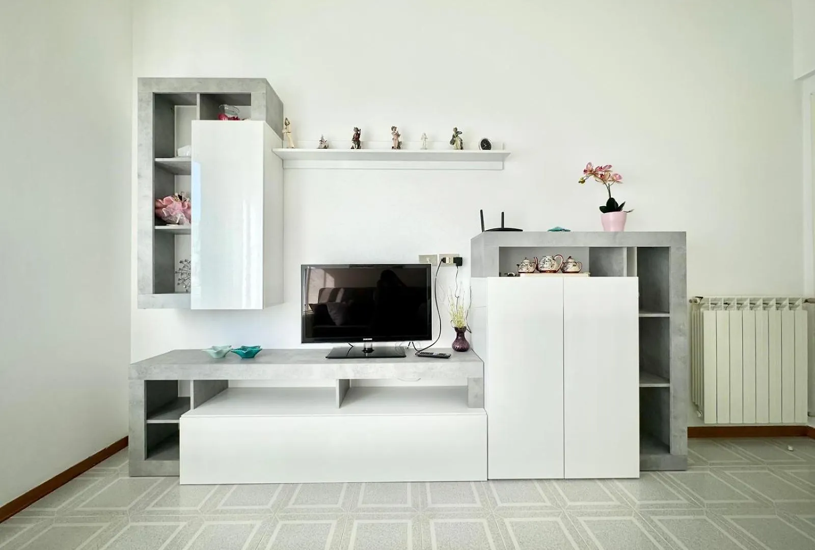 Hostdomus - Ela House Apartment Finale Ligure 0*,  Italy