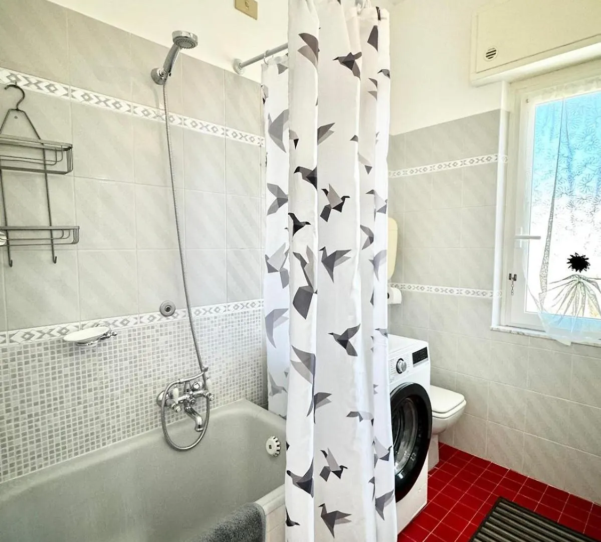 Hostdomus - Ela House Apartment Finale Ligure Italy